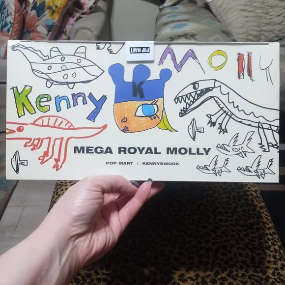 Pop Mart- Mega Royal Molly - Childishness 400% - Picture 2 of 8